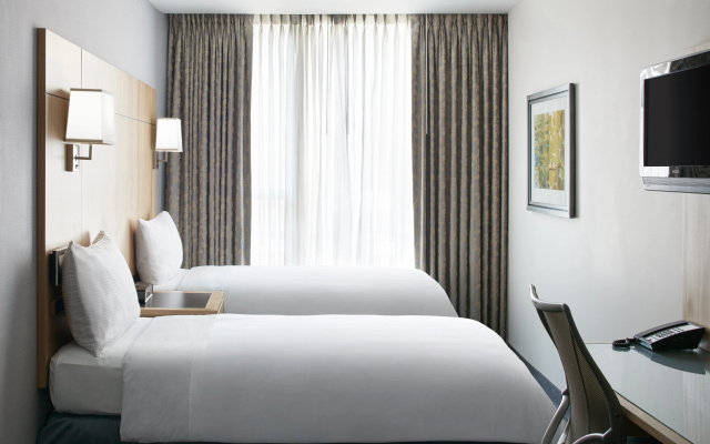 photo 3 of Club Quarters Hotel, World Trade Center