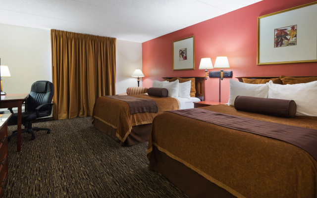 photo 5 of Chicago Club Inn & Suites