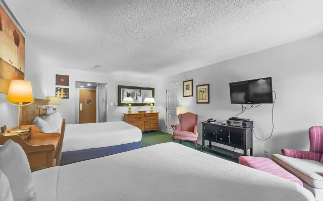 photo 3 of Cm425 Copper Mtn Inn 5 Bedroom Condo by RedAwning