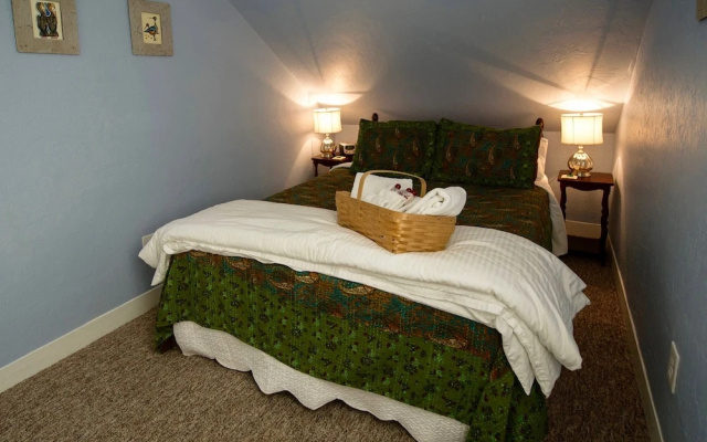 photo 3 of Coach Stop Inn