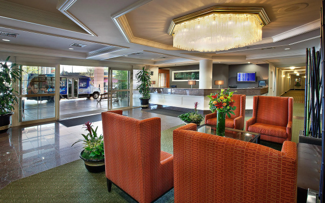 photo 2 of Coast Gateway Hotel