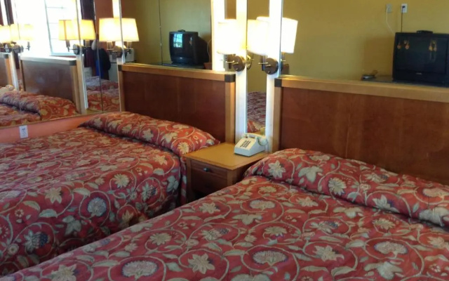 photo 2 of Coast Motel