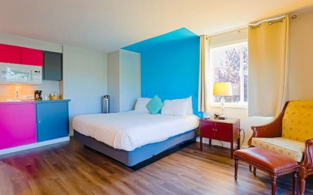 photo 3 of Coast River Inn by OYO Seaside