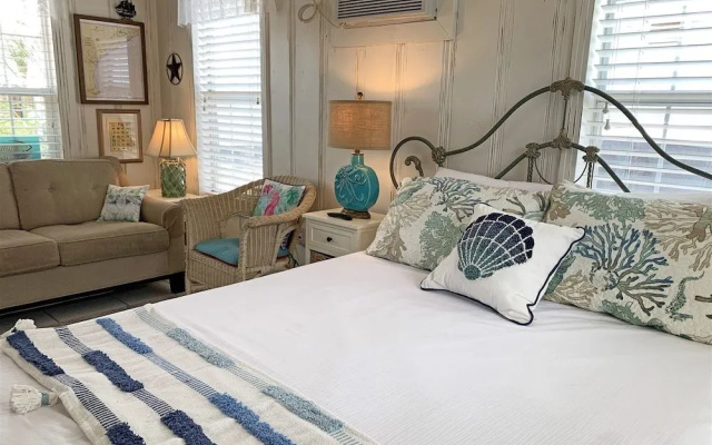 photo 2 of Little Bay Club by Miss Kitty’s
