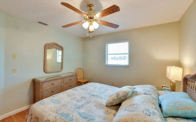 photo 2 of Coastal Oasis w/ Shared Pool, 2 Mi to Beach!