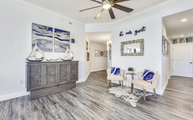 photo 2 of Coastal Pearl