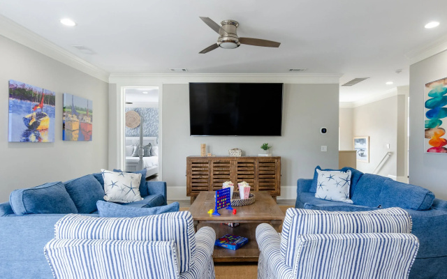 photo 5 of Steps to Beach Pool, Hot Tub, Fire Pit 7br, Sleeps 18 Cobalt Coast