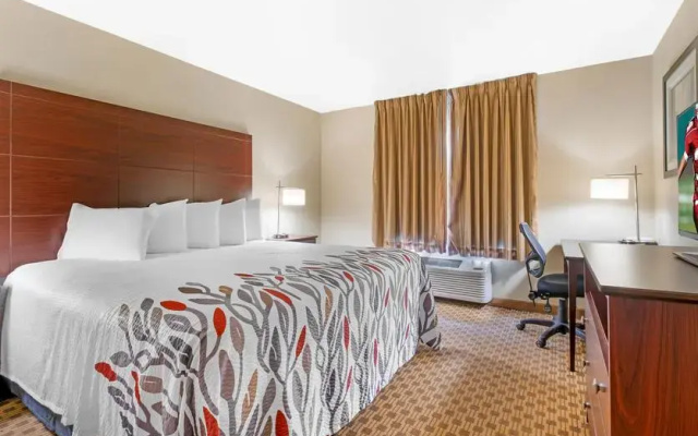 photo 5 of Red Roof Inn Charlestown