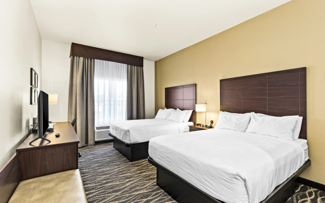 photo 3 of Cobblestone Hotel & Suites - Superior Duluth