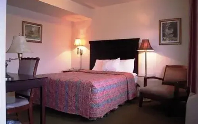photo 3 of Cocca's Inn & Suites Route 7 Latham