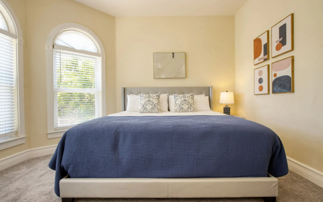 photo 5 of Walk to Beach, Pool+hot Tub, Game Room Captiva 5bdr Coco Mango by Avantstay