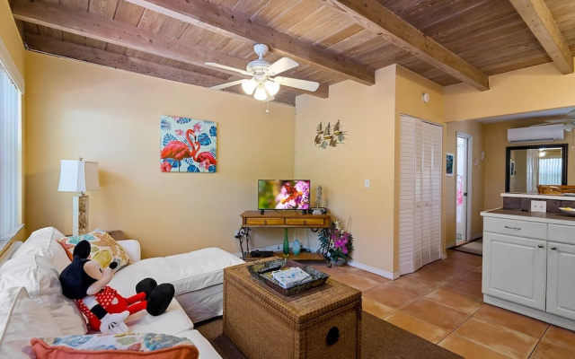photo 2 of Coco Sands Studios