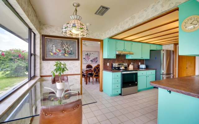 photo 2 of Cocoa Beach House on Banana River: Walk to Ocean!