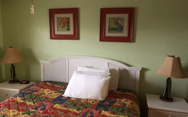 photo 3 of Cocoa Beach Ocean Landing Resort“ Ocean Front Apartment