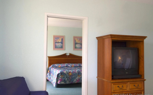 photo 2 of Cocoa Beach Suites