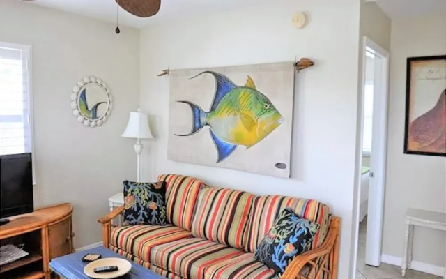 photo 2 of Coconut Grove Beach Resort Suites 7 & 8