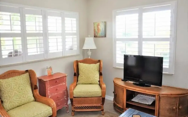 photo 3 of Coconut Grove Beach Resort Suites 7 & 8