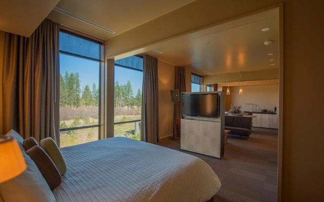 photo 2 of Coeur D'alene Casino Resort Hotel