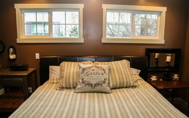photo 4 of Coeur d`Alene Place