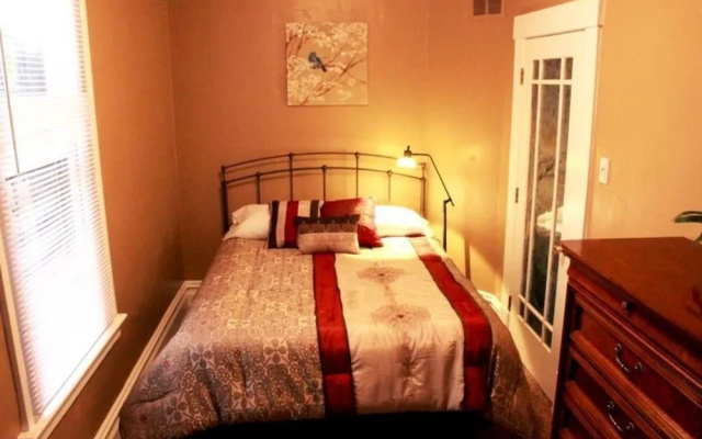 photo 4 of Cole Valley Lower Apartment