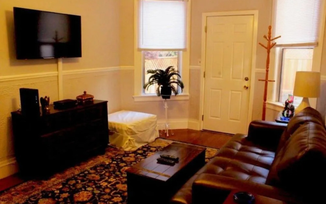 photo 5 of Cole Valley Lower Apartment