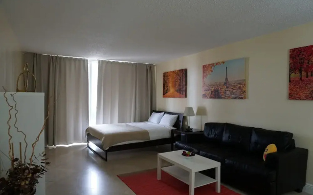 photo 3 of Collins Avenue Apartment