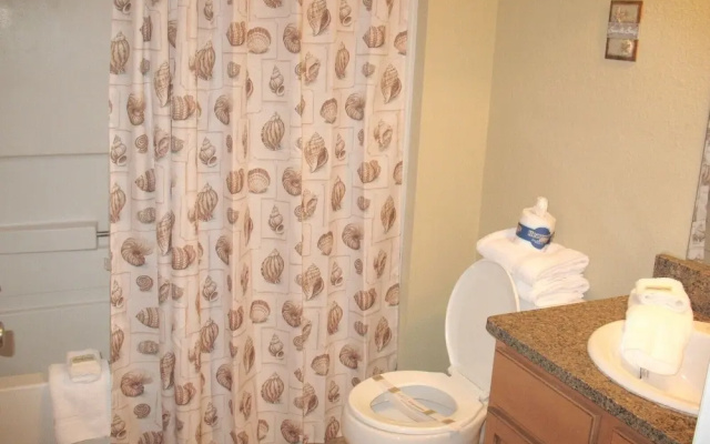 photo 4 of Colony Club M6 - Two Bedroom Condo