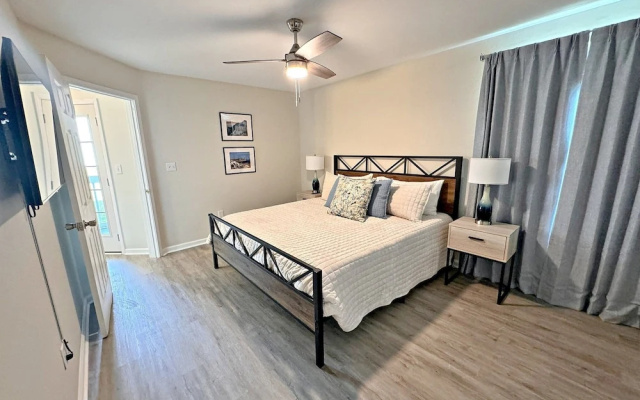 photo 5 of Colony Club