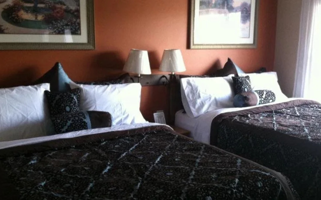 photo 2 of Columbine Motel