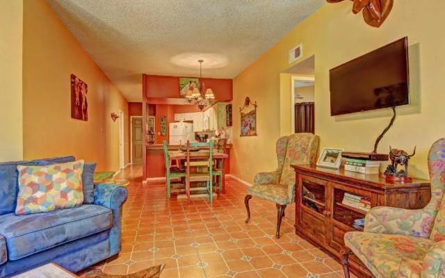 photo 3 of Comal Corral IC 110