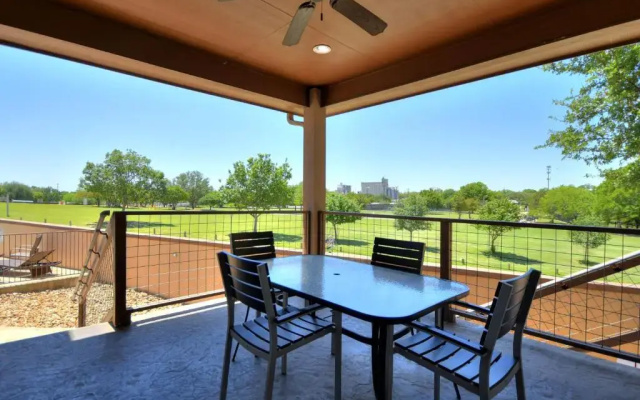 photo 2 of Comal Cottages on Hinman Island #161A