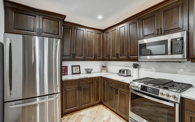 photo 4 of Comfort At Arrowhead Base - Luxury Linens And Cleanliness 3 Bedroom Condo by RedAwning