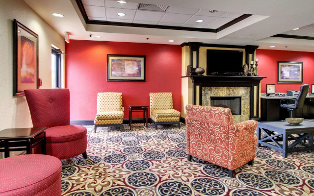 photo 2 of Comfort Inn & Suites Clinton - Jackson West