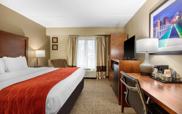 photo 4 of Comfort Inn & Suites Hamilton Place