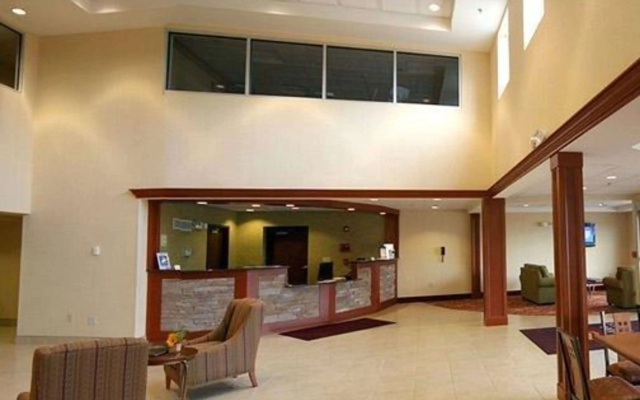 photo 2 of Comfort Inn & Suites Saratoga Springs