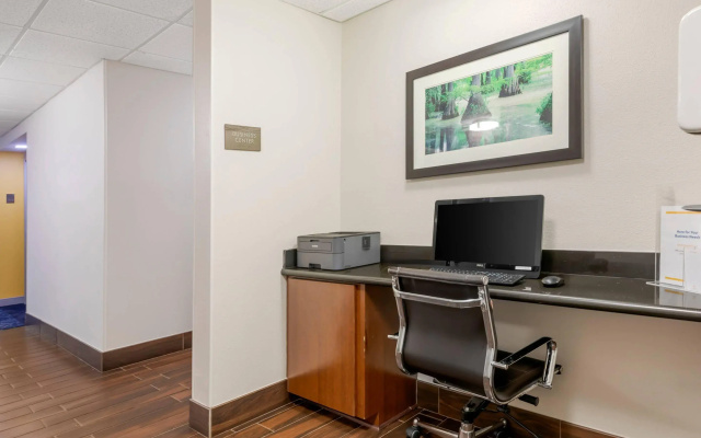 photo 3 of Comfort Inn & Suites Covington - Mandeville