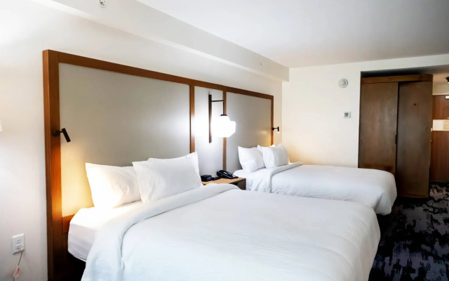 photo 3 of Fairfield Inn & Suites by Marriott Louisville Airport