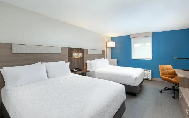 photo 3 of Holiday Inn Express Atlanta Airport North
