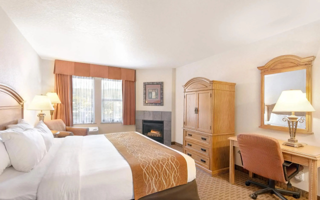 photo 4 of Kathryn Riverfront Inn, an Ascend Collection Hotel