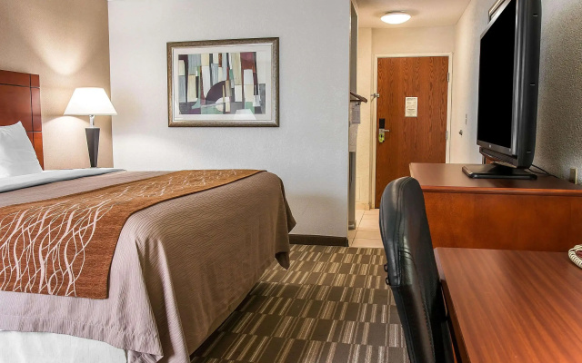 photo 5 of Spark by Hilton Ann Arbor South