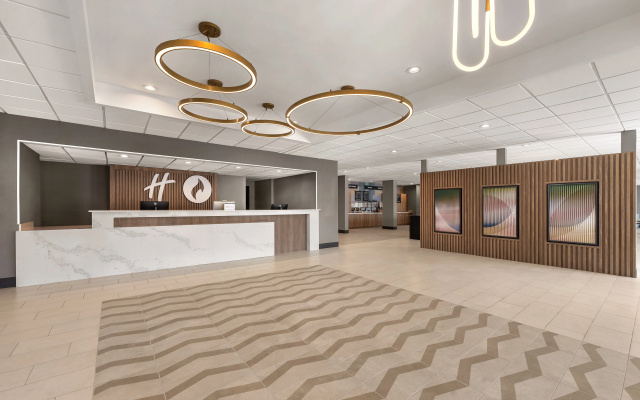 photo 2 of Holiday Inn Orlando North Winter Park by IHG