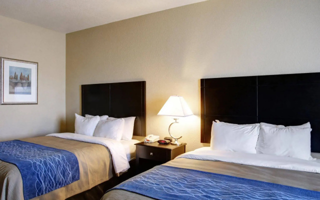 photo 4 of Spark by Hilton Selma