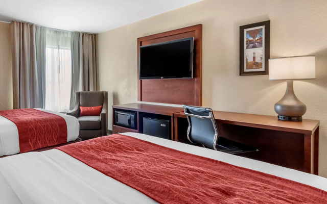 photo 3 of Comfort Inn Lafayette I-65