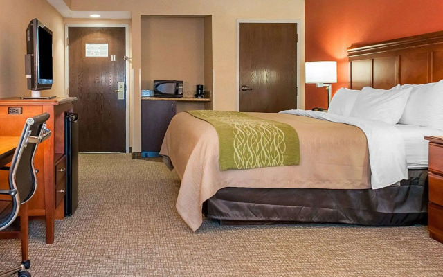 photo 5 of Comfort Inn Oxford - University Area