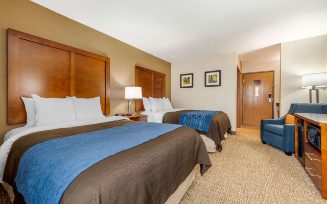 photo 3 of Comfort Inn Anderson South