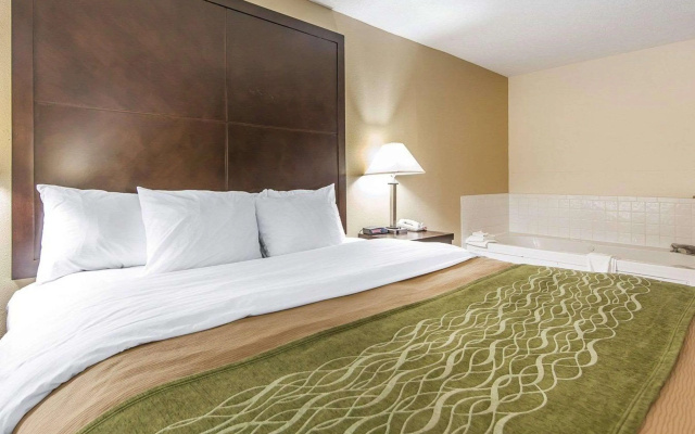 photo 4 of Quality Inn & Suites Portsmouth