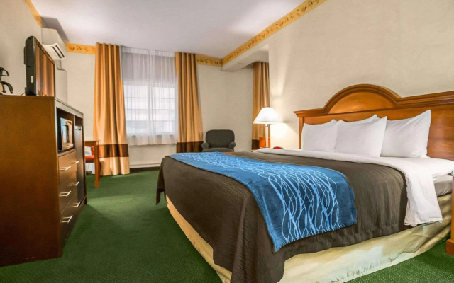 photo 4 of Quality Inn & Suites Dixon near I-88