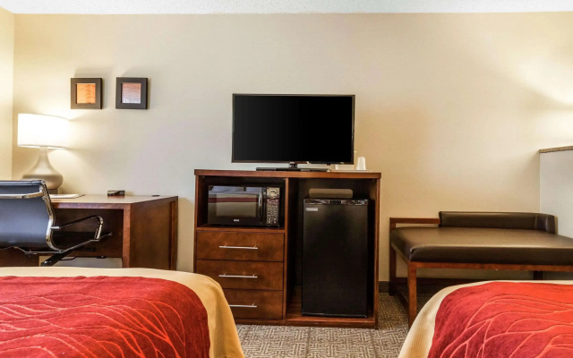 photo 5 of Comfort Inn Denver West Arvada Station
