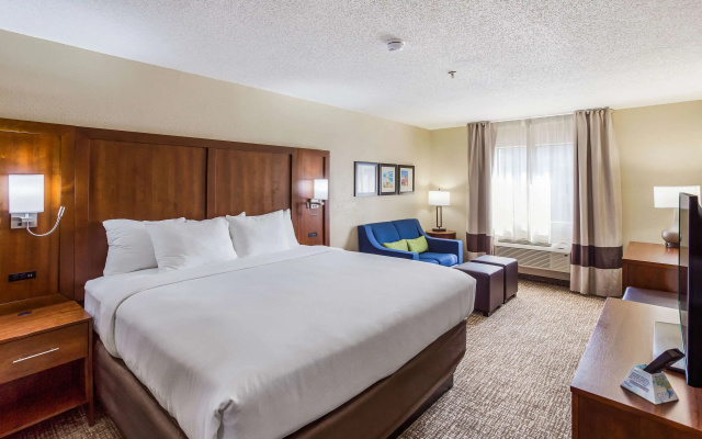 photo 4 of Comfort Inn Charleston South