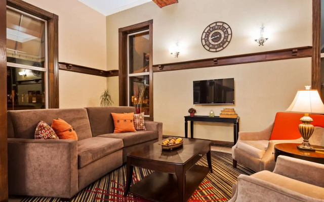 photo 5 of Comfort Inn